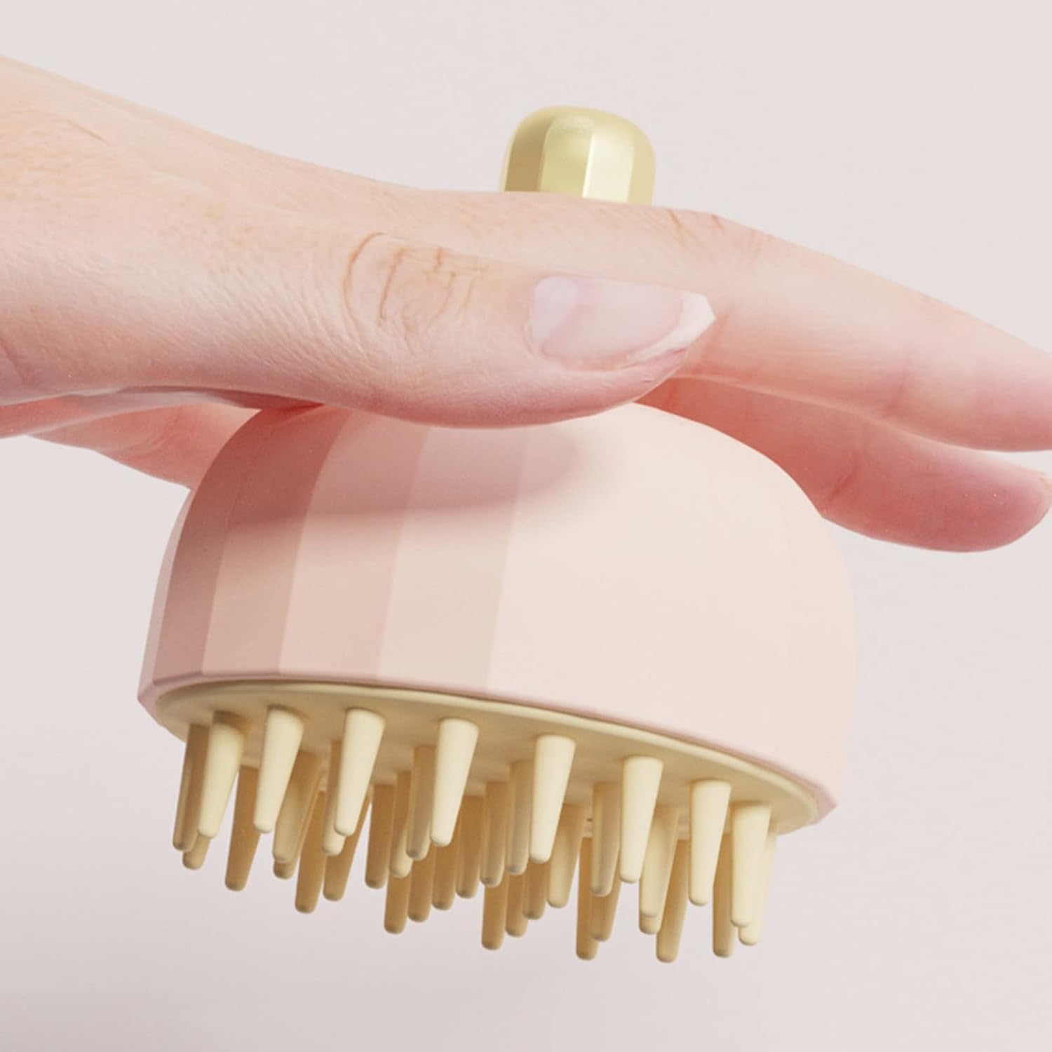 Pet Bath Massage Grooming Brush With Shampoo Dispenser